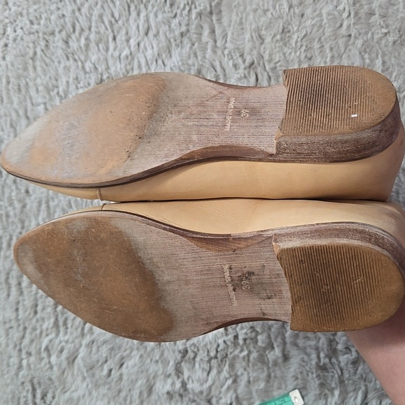 Elegant Cream Women's Shoes - Picture 5 of 10